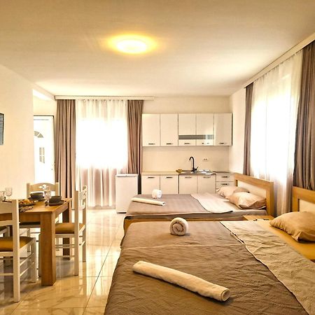 Ivana Apartments Улцинь Екстер'єр фото