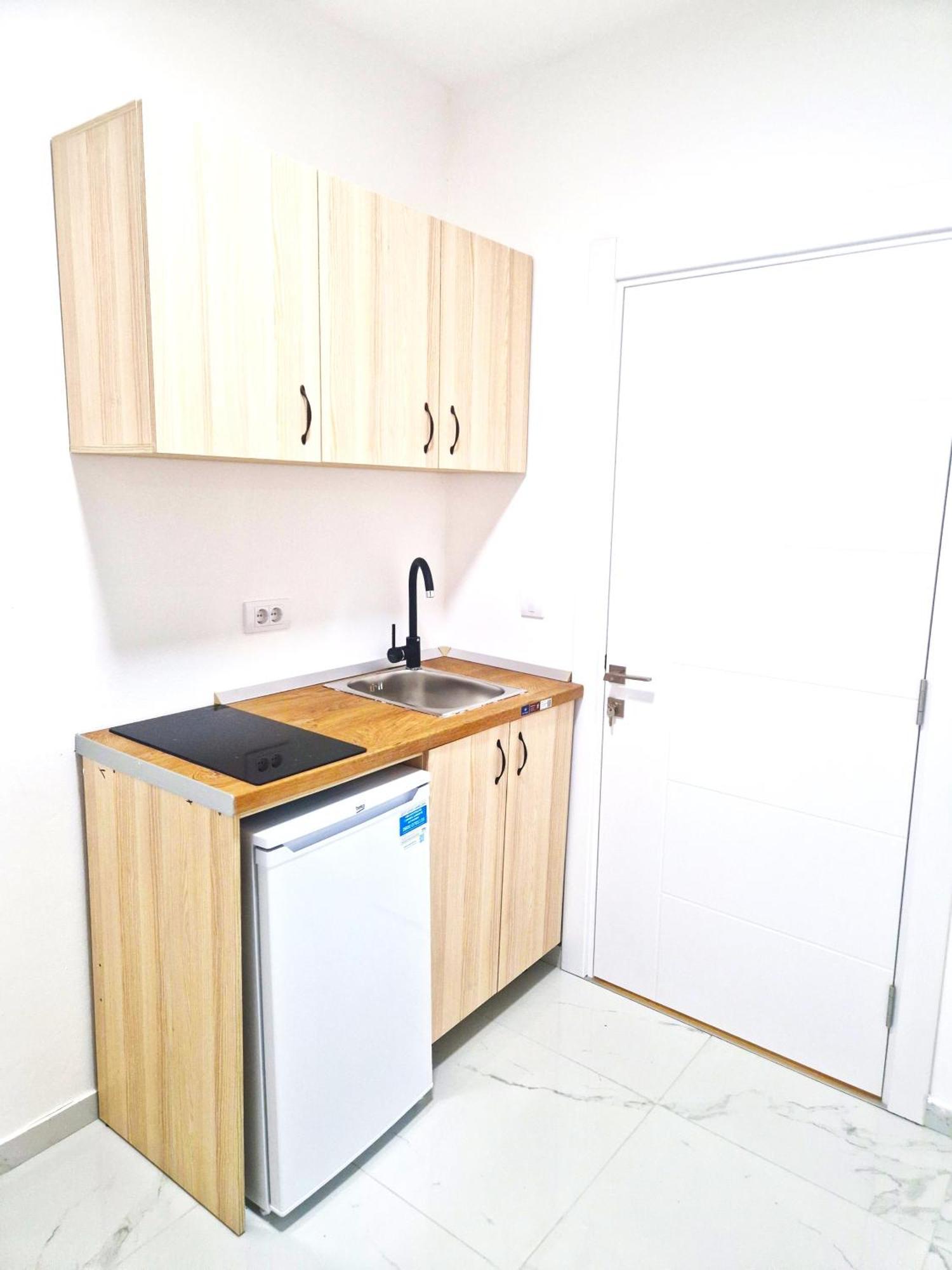 Ivana Apartments Улцинь Екстер'єр фото
