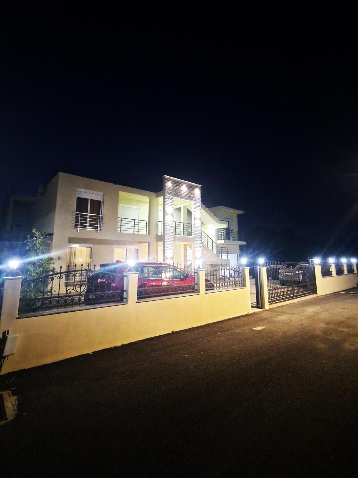 Ivana Apartments Улцинь Екстер'єр фото